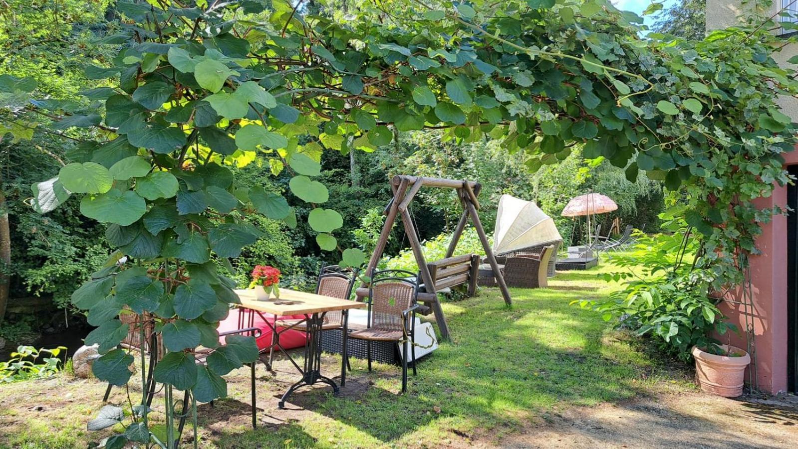 Hotel Landgasthof Simon Waldrach Εξωτερικό φωτογραφία